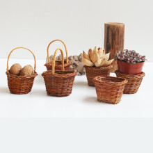 1Set Mini Decorative Basket Light Brown Non-woven Fabric Rattan For Children Craft Projects