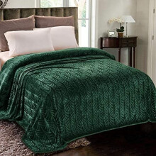 Flannel Fleece Twin Blanket 60x80", Soft Velvet Bedspread with Vintage Pattern, Warm & Lightweight, Deep Green