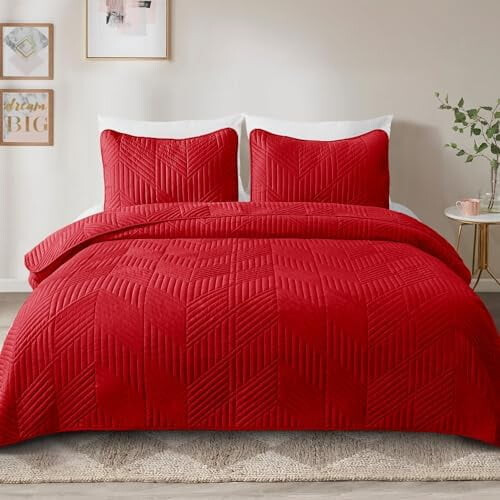 California King Quilt Set Red Geometric 3-Piece 1