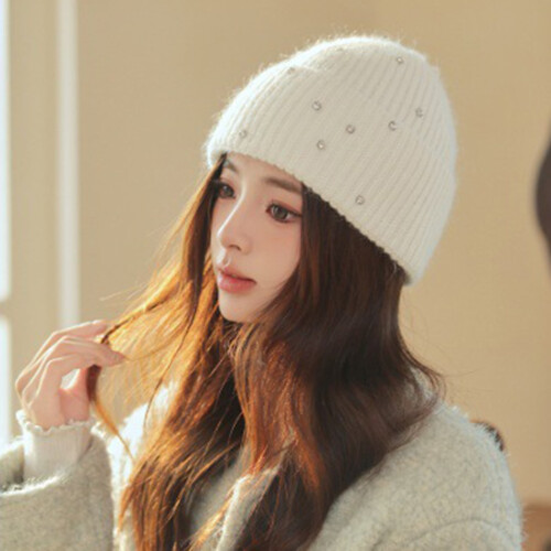 Women's Thick Knitted Winter Beanie, 58cm