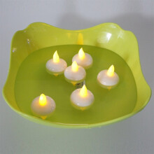 Conjunto de 12 velas flutuantes de LED brancas de 3,8 cm