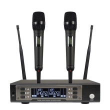 EW135G4 Micrófono Inalámbrico UHF Mic Accesorios Micrófono Inalámbrico de Doble Canal para Rendimiento en el Escenario Enchufe de EE. UU. Negro