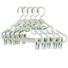 Cintres Ă pantalons robustes avec pinces, lot de 5, crochet pivotant et encoches, cintres en acrylique peu encombrants compatibles avec tous les