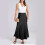 Sort dame satin højtaljet slim fit lang nederdel i sort 7