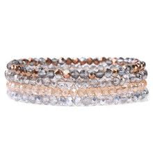 Bracciale con ciondoli dorati da donna, grigio