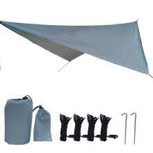 Wasserdichtes Camping-Planen-Set (360 x 290 cm) mit Seilen und Heringen