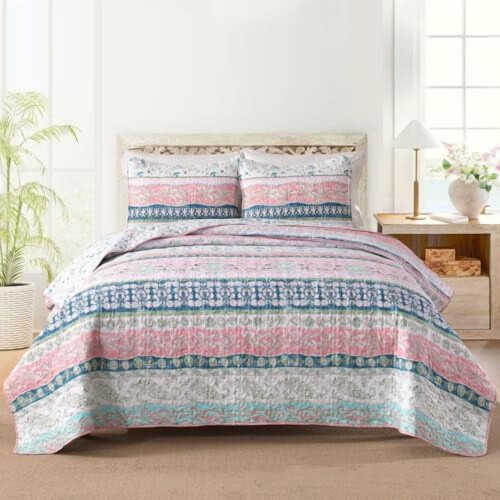 Boho Queen Quilt Set Pink Floral Striped 3-Piece