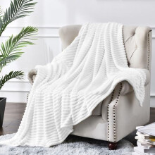 Fleece Throw Blanket 50x70" – 3D Ribbed Jacquard, Soft & Warm, Cozy Fluffy Plush White Blanket for Couch, Bed, Sofa – Compatible with home decor