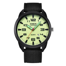 DESIGNICE Herrenuhren, modische Herrenuhr, zuverlässige Zeitmessung, bequeme Armbanduhr für den Alltag, Modell 6