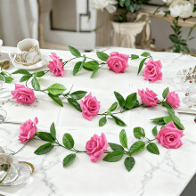 Guirlande de roses artificielles de 230 cm (90,55 po) – Décoration florale artificielle suspendue mignonne pour chambre, mariage et fête