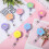 8-pak pastelblomst & smil badgespoler med klips 4