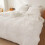 Σετ διπλών παπλωμάτων Fluffy White – 2 τεμάχια (1 κάλυμμα από ψεύτικη γούνα + 1 χνουδωτή 3