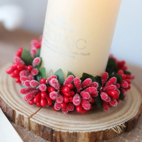 Set mit 4 roten Beeren-Serviettenringen 2