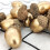 50 bellotas doradas artificiales con tapas naturales 4