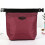 Bolsa térmica para almoço com alça, ideal para trabalho e piqueniques. 5