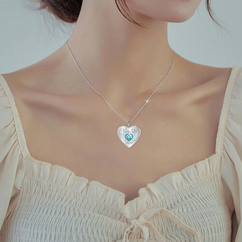 Collar con corazón y alas de ángel para padre e hija 2