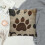 Housse de coussin courte en peluche, format king size – Os et pattes de chien 2