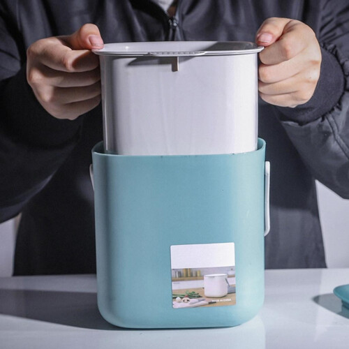 Countertop Compost Bin with Lid Indoor Food Composter Trash Keeper Container 2