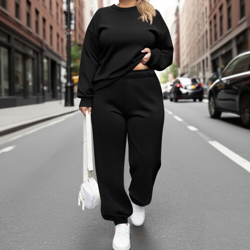 Women's Plus Size Sweatshirt and Joggers Set 1