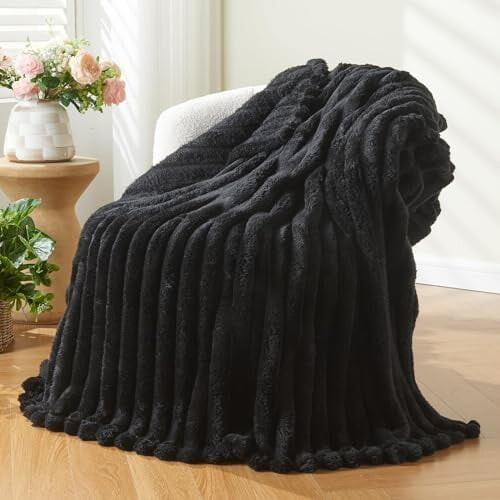 Flannel Fleece Throw Blanket Queen Size Black 2