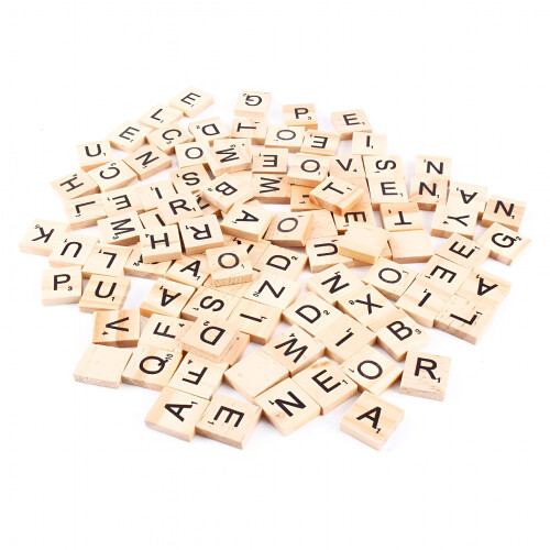 100 τεμάχια πλακάκια Scrabble Γράμματα Αλφάβητο Ξύλινα κομμάτια Αριθμοί Μενταγιόν 1
