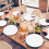 Πακέτο 50 στρογγυλών λευκών πιάτων πάρτι, χάρτινα πιάτα μιας χρήσης 9 ιντσών για 4