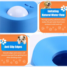 Flüssigkeitsnapf mit Anti-Rutsch-Funktion und Spielball für Hunde, Ideal für Nahrungsergänzungsmittel
