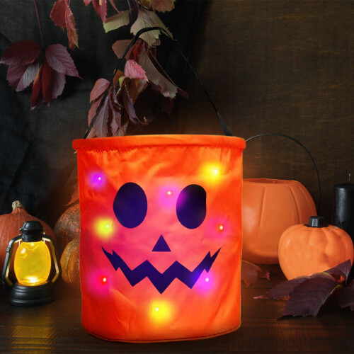 Halloween LED-Eimerlicht-Süßigkeitentüte tragbares Kürbisdesign 2