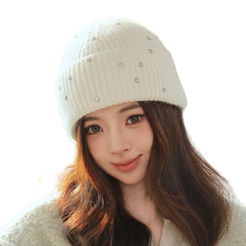 Women's Thick Knitted Winter Beanie, 58cm 1