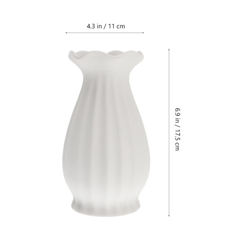 White Ceramic Flower Vase 17.5 cm 1
