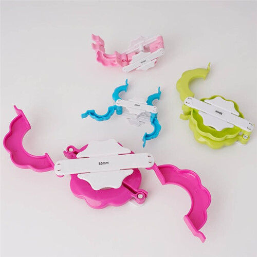 4 Sizes Pompom Maker  Needlework Knitting Tools Pompom Yarn Making Tools DIY Weaving Wool 1