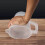 Brocca da 2 litri con coperchio e stantuffo regolabile per succhi, latte e polveri – Design a bocca larga 8