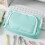 Etui met extra grote capaciteit, gemaakt van nylon. 4