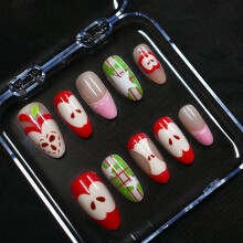 (XS) 10 Ongles Collants Français Pommes & Étoiles