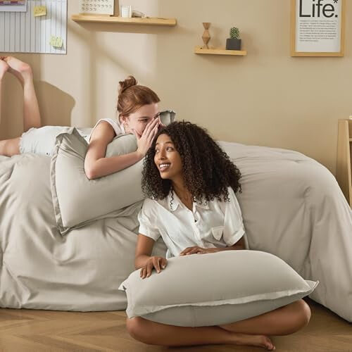 Comforter Set, Lightweight Solid Bedding Comforter Set, Fluffy Down Alternative Bed Set, Dark Oatmeal, Twin XL 1
