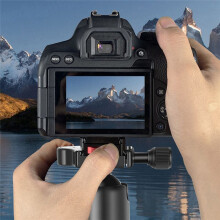 Anti-Shake Quick Release Base 1/4 Universal V-Type Quick Release Plate Sports Camera Quick Release Bracket