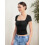 T-shirt da donna a maniche corte con scollo quadrato, foderata, basic, vestibilità slim. 3