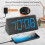 Despertador digital de madeira com visor grande e alimentação USB. 3
