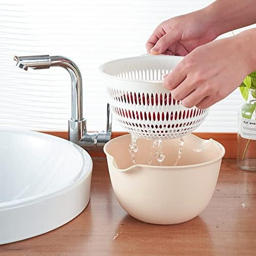 2-in-1 Plastic Colander and Bowl Set 3 Qt (2 Sets) 1