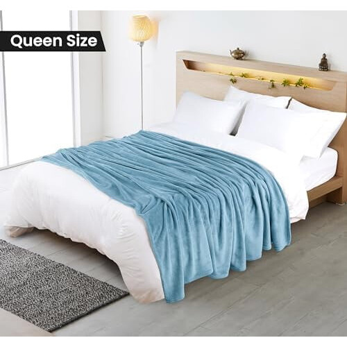 Blue Fleece Blanket Queen Size Lightweight Microfibre 1