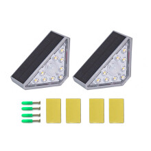 Confezione da 2 luci solari per gradini 2000 mAh grigie 6,5x5,5x8 cm