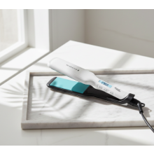 Remington Shine Therapy Wide Plate Ceramic Hair Straightener with Moroccan Argan Oil - S8550 (9 heat settings, 150-235C)