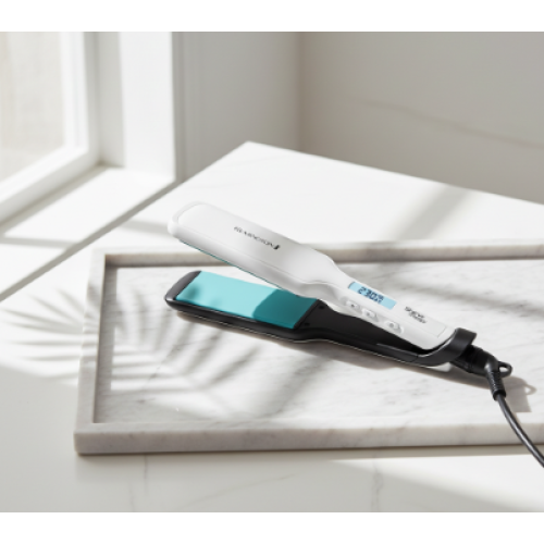 Remington Shine Therapy Wide Plate Ceramic Hair Straightener with Moroccan Argan Oil - S8550 (9 heat settings, 150-235C)
