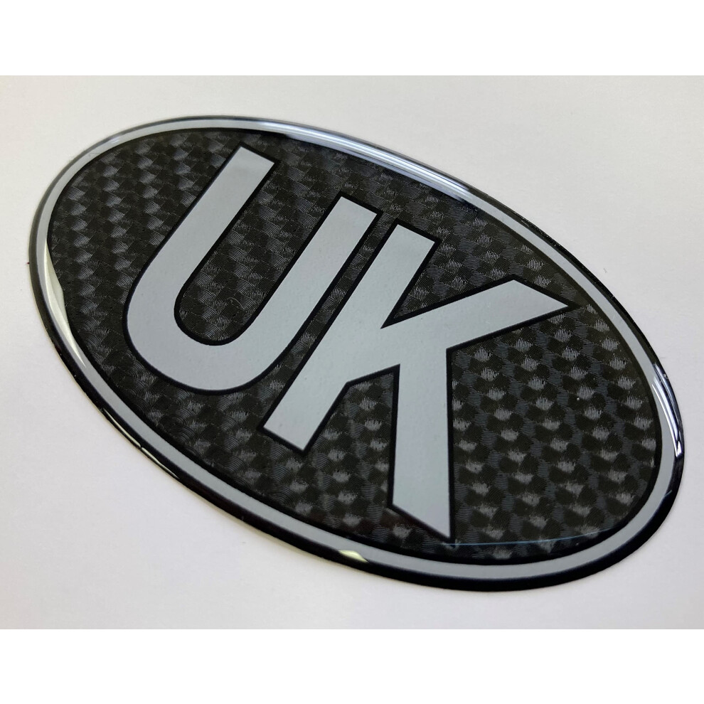 Uk Car Oval 75Mm Carbon Fibre Effect Sticker/Decal - Retro - Gloss Domed Gel Finish - Text On Carbon Fibre Effect Background Silver 10835647