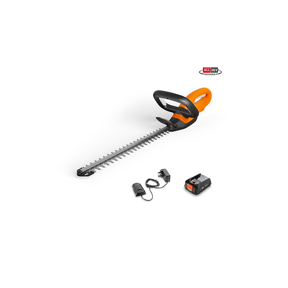 Flymo Simplicut 450 18V 45Cm Cordless Hedge Trimmer And Battery