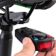 Luz trasera multifunción antirrobo inteligente LIXADA - Recargable por USB - Unisex