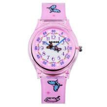 Relógio feminino Zeiger, com estampa de borboletas azuis e roxas, pulseira de silicone à prova d'água e números de fácil leitura.