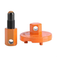 Demontage van de koppeling van een kettingzaag, reserveonderdelen voor tuinzaagverlengstukken, zuigerstop, accessoires