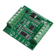 PWM Naar Spanningsservo-Signaalomvormerkaart voor Modelvliegtuigen met Twee Kanalen, Geschikt voor Motorcontrollers van Rupsvoertuigen