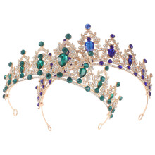8Pcs Elegant Metal and Crystal Wedding Headpieces for Bride Decor